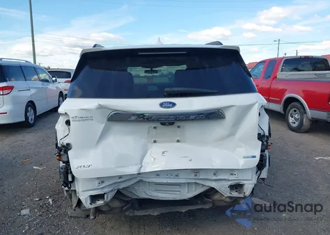 2020 Ford Explorer Xlt z USA, uszkodzony, nr VIN 1FMSK8DH5LGB40411